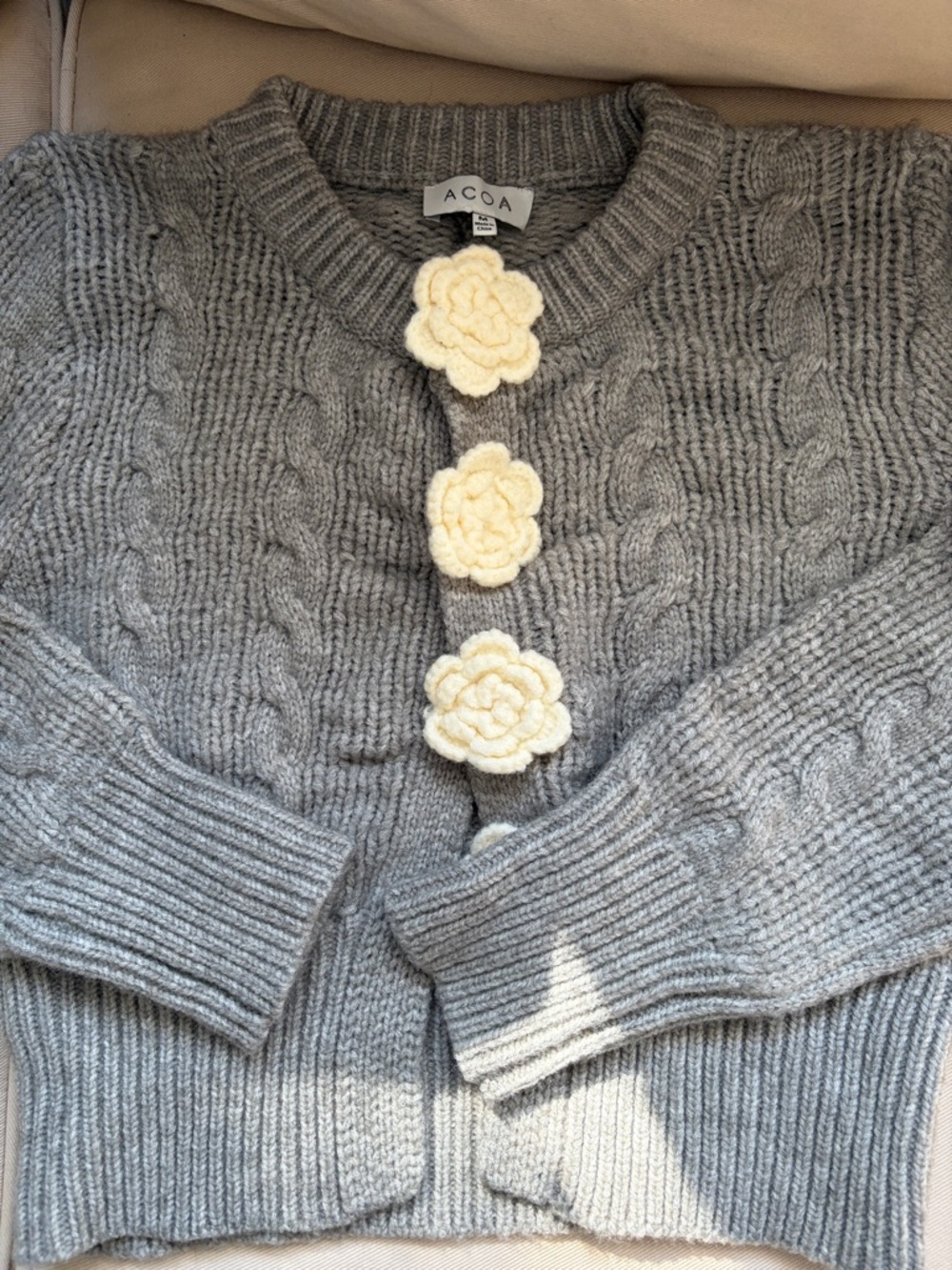 NWOT Gray Cable-Knit Cropped Cardigan with Cream Flower Snap buttons